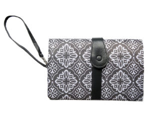 Tapis à langer de voyage fashion couleur noir et blanc