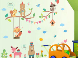 Stickers muraux décoration chambre bébé enfant - Thème animaux qui font la fête