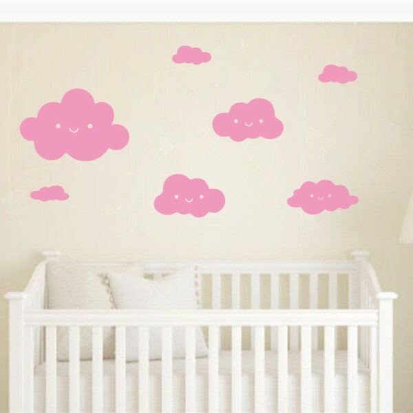 Stickers muraux nuages roses pour déco chambre bébé fille