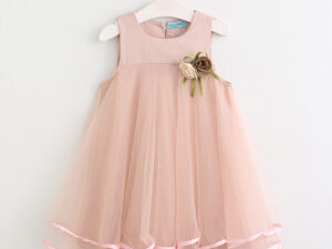 Robe rose de célébration pour fille avec fleurs