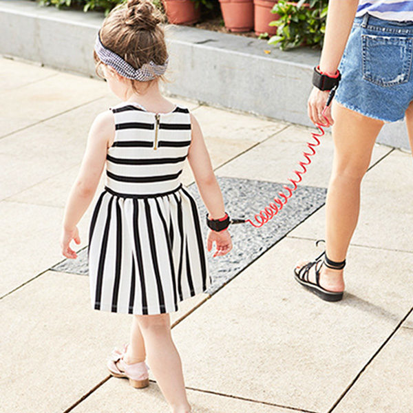 AOMIG Harnais De Sécurité Enfant, 2.5M Harnais Enfant Anti Perdu Poignet Ceinture, Facile à Mettre Et à Enlever Tout-Petit Voyage Essentiels