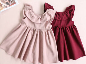 Deux robes pour fille au choix