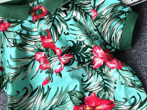 Polo garçon couleur vert avec motifs florals