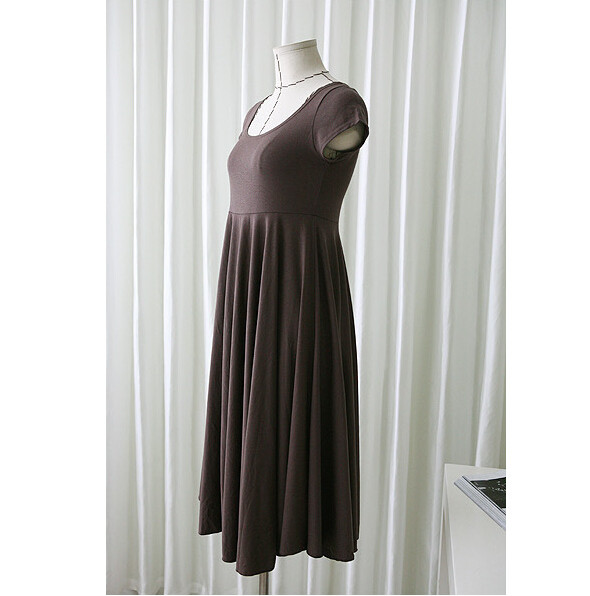 Robe d'été marron pour femme enceinte