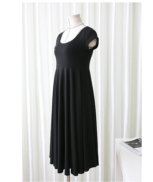 Robe d'été noire grossesse