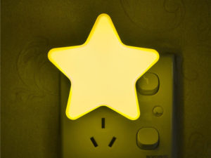 Veilleuse murale avec capteur de lumière