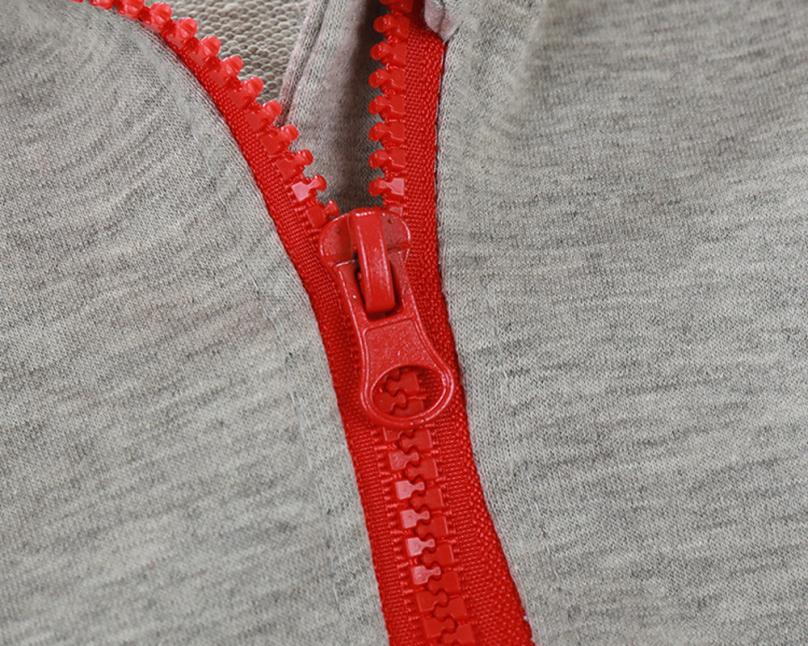 Fermeture éclair de la veste zippée bébé garçon