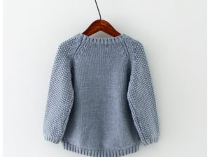 Pull hiver fille - Vue de dos