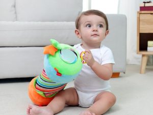 Jouet pour amuser bébé