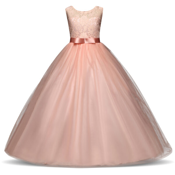 Robe rose et longue demoiselle d'honneur