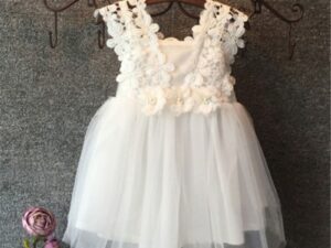 Robe dentelle blanche fille 3 à 7 ans pour cérémonies