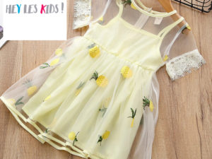 Robe couleur jaune pour fille