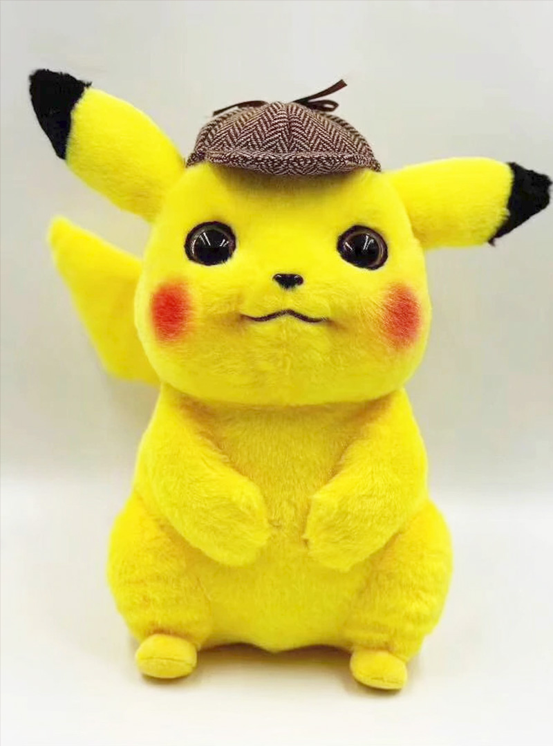 Peluche Pikachu avec chapeau de détective