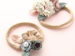 Bandeau floral pour nouveau-né