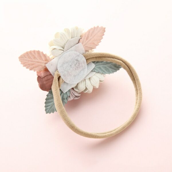 Couronne à fleurs pour bébé nouveau-né