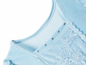 Détail col costume robe de Cendrillon