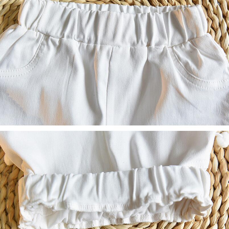 Short blanc pour fille