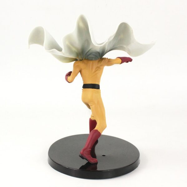 Figurine Saitama de dos One Punch Man sur socle