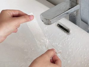 Ruban adhésif magique double face lavable et réutilisable